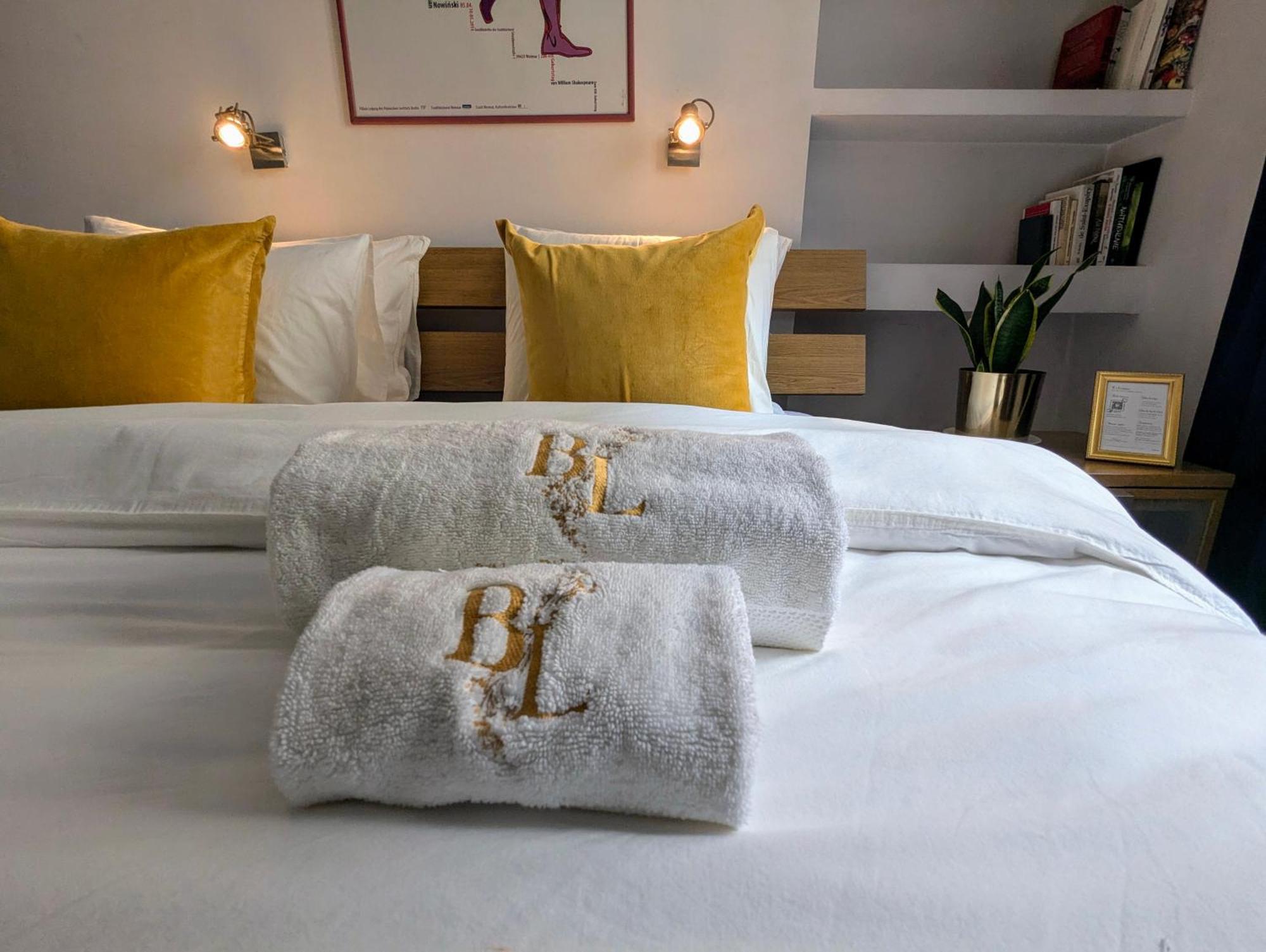Bella Luna Luxury - Spacious 1br In Old Town Lägenhet